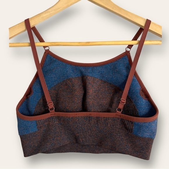 Echt Arise Key Sportsbra Navy and Dark Red Size L - Picture 4 of 16